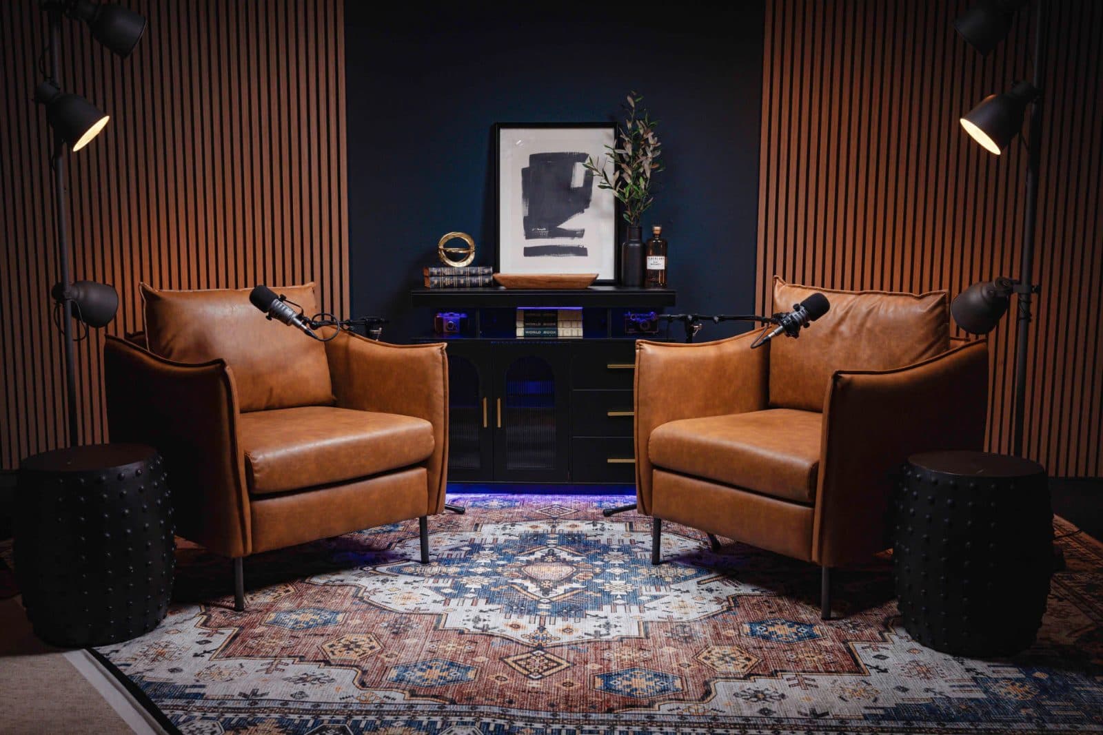 Podcast Studio 2 Persona